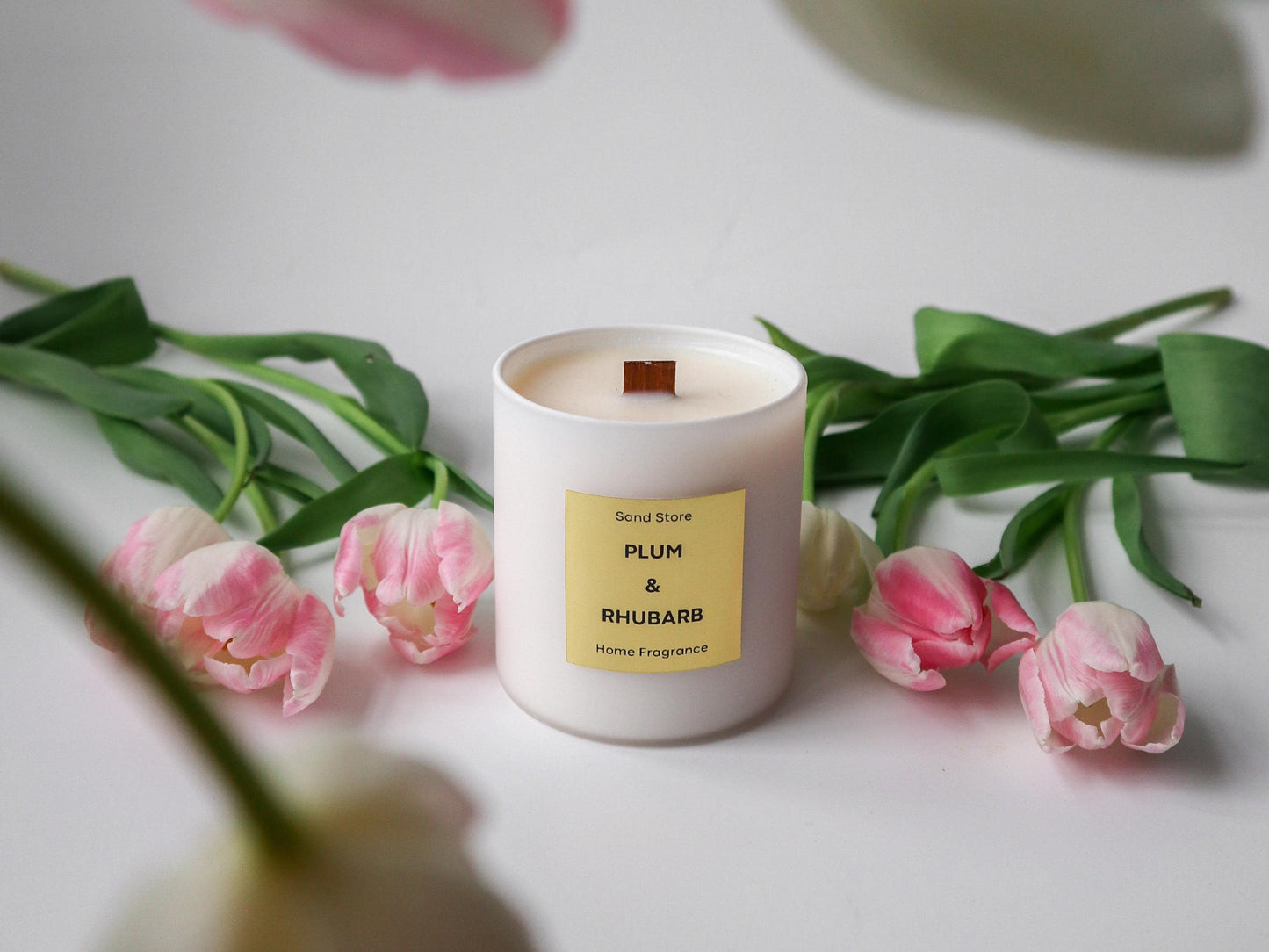 Plum and Rhubarb Candle